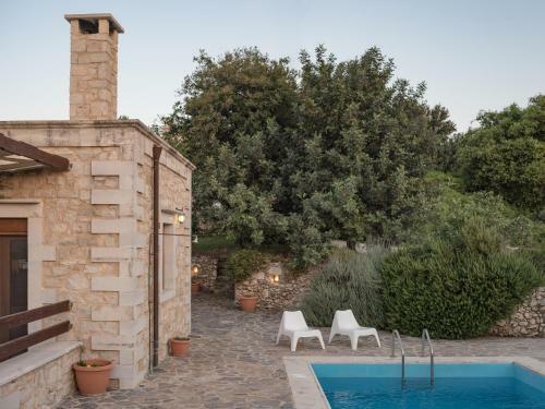 Villa Koules Estate, Simplicity & Natural!