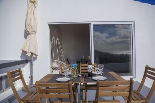 �gua De Alto Terrace House