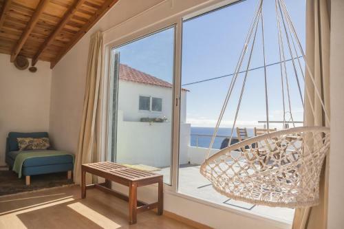 �gua De Alto Terrace House