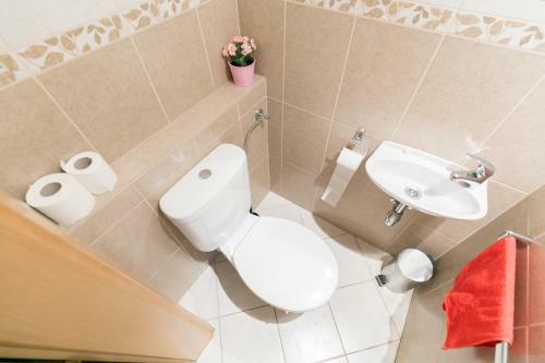 Gozsdu Court Premier Apartment