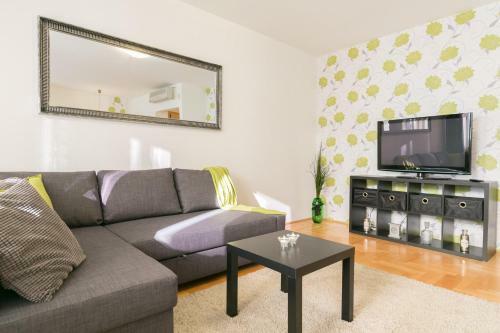 Gozsdu Court Premier Apartment