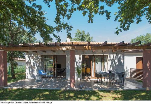 Villas Parenzana Spirit
