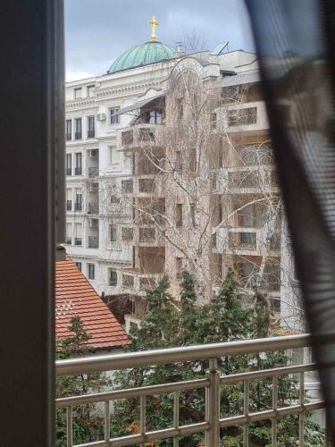 Temple Lux Apartment