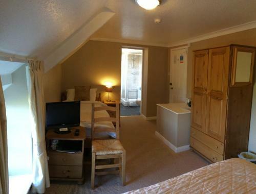 Hostal Smugglers Rock Country Guest House
