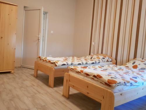 Apartamento Kl�gya Vend�gh�z