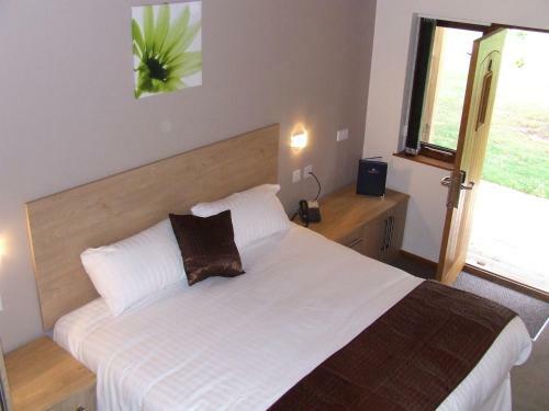 Hotel Calderfields Golf & Country Club