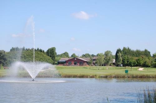 Hotel Calderfields Golf & Country Club