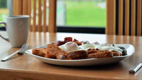 Hotel Calderfields Golf & Country Club