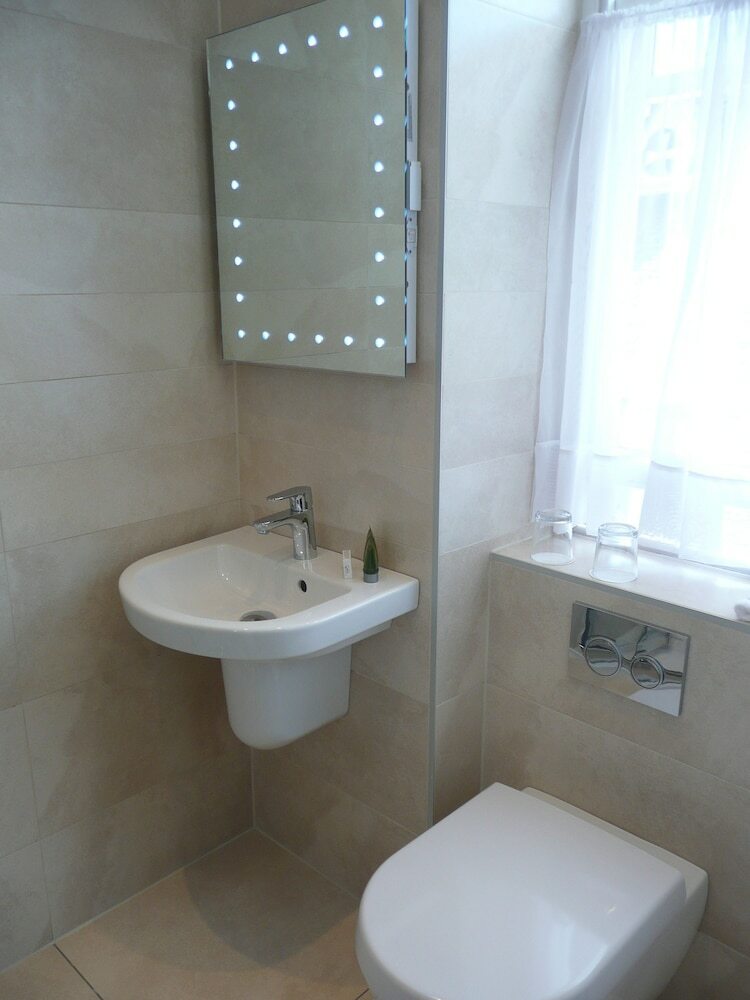 Hostal Rosemount Guest House