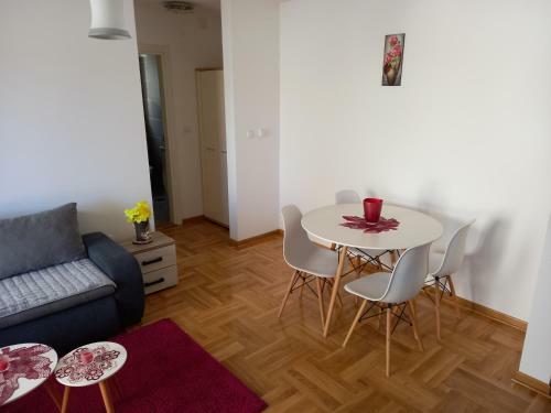 Apartamento Leonora & Free Parking
