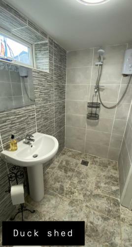 1 Miniature Oast House Or 1 Separate Self Contained Duck Shed