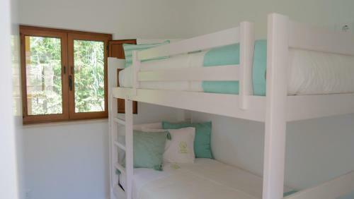Apartamento Casa Jasmim, Quinta Carmo - Alcoba�a/nazar�