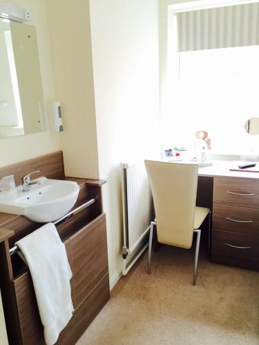 Hotel 281 Restaurant And Rooms