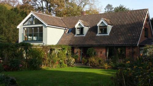 Drinkstone Park Bed And Breakfast