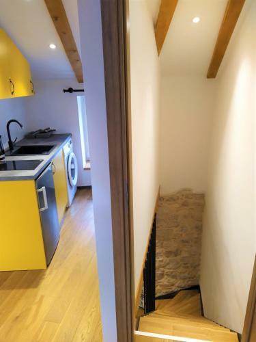 Luxury Apartment - Old Soul With A New Heart