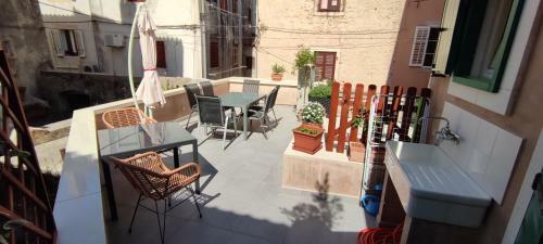 Luxury Apartment - Old Soul With A New Heart