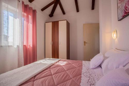 Apartments In Cres - Insel Cres 41852