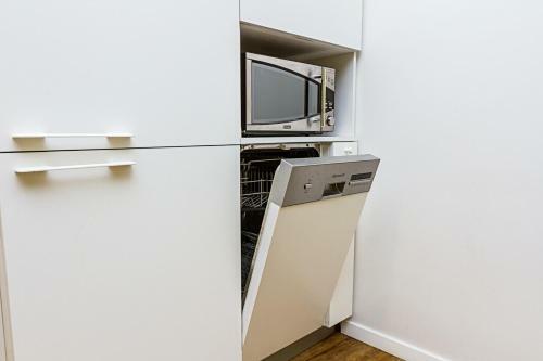 Majestic Old Town Apartment