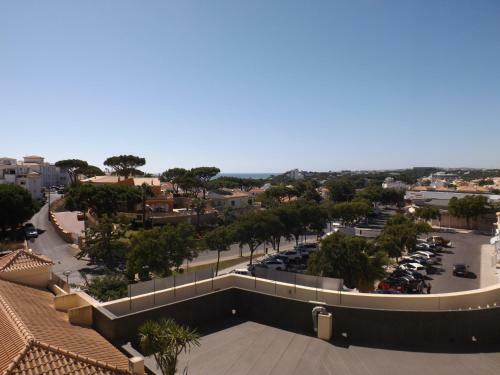 Sea View Oceanus Apartment Olhos De Agua