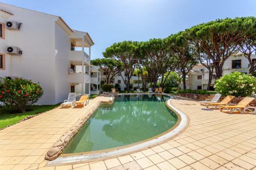 Apartamento Fresh Sunny Flat With Pool & Terrace By Host Wise