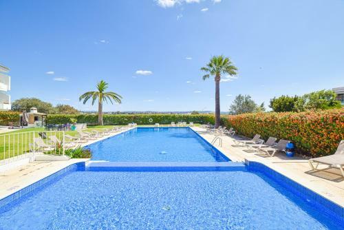 Apartamento Est�dio Com Piscina A 3 Minutos Das Praias