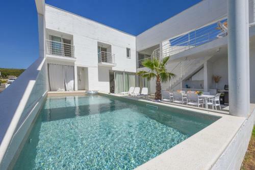 Beautiful Villa Dante Debeljak