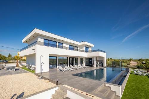 Beautiful Villa One Zadar