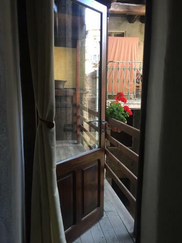 La Rondine Sul Lago D'orta