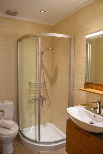 Apartamento Avia Holiday Home 2