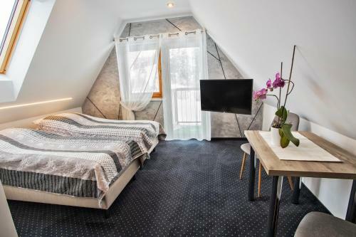 Hostal Tojemoje