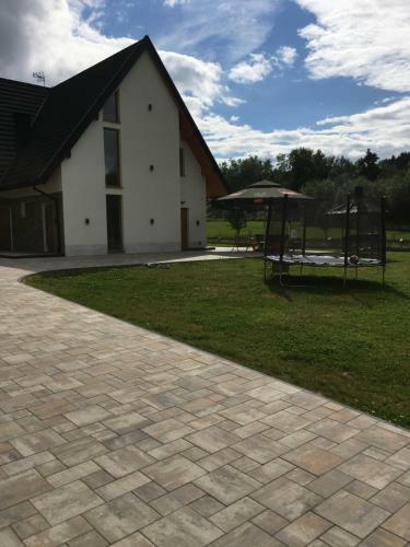 Hostal Tojemoje
