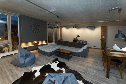 Manto Loft Style Apartment
