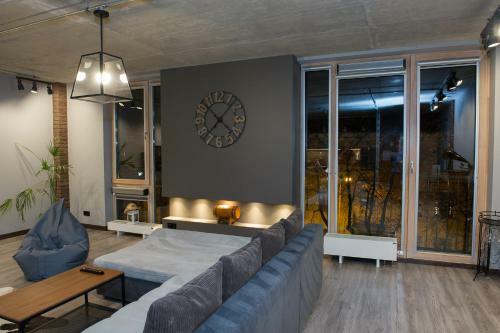 Manto Loft Style Apartment