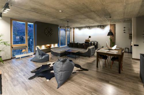 Manto Loft Style Apartment
