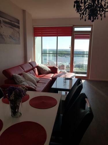 Sea View Gandrali?k?s Apartment