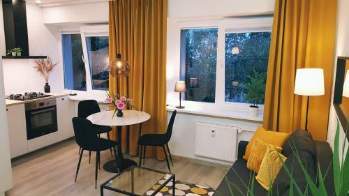 No.4 Apartment Link-to-happiness