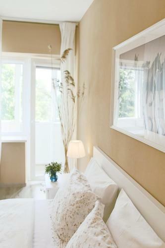 No.4 Apartment Link-to-happiness