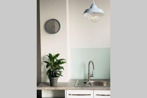 Bangu Apartment With Terrace In Old Town