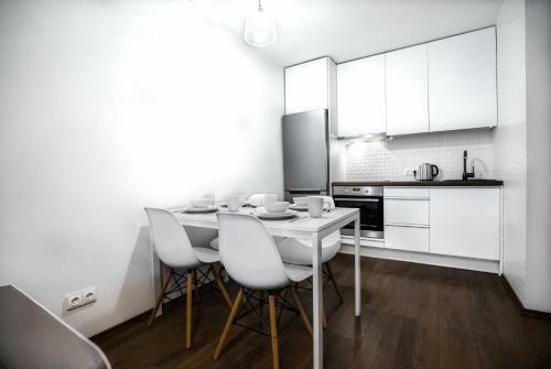Peaceful Apartment Next To The Park