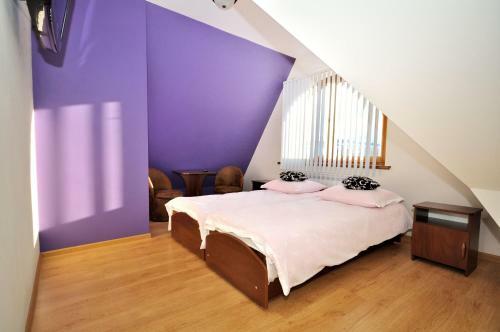 Bed & Breakfast Le?ny Dworek
