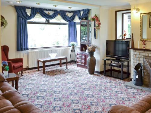 Coombe End Cottage