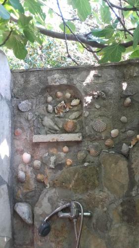 Sea-side Old Stone Villa With A Private Garden