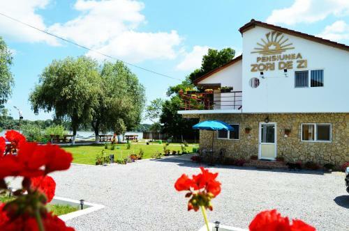 Hostal Pensiunea Zori De Zi
