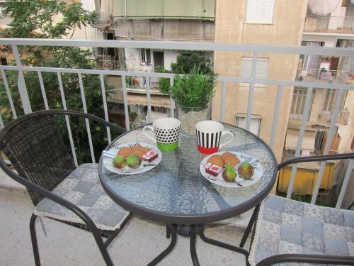 Apartment "happiness" Near Metro And Center