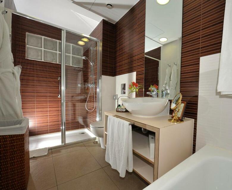 Hotel Col�n Guanahan� Adults Only