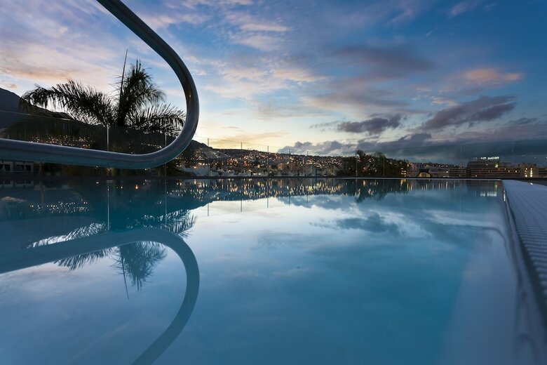 Hotel Col�n Guanahan� Adults Only