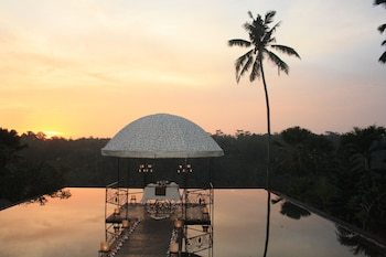 Hotel Kupu Kupu Barong Villas & Tree Spa