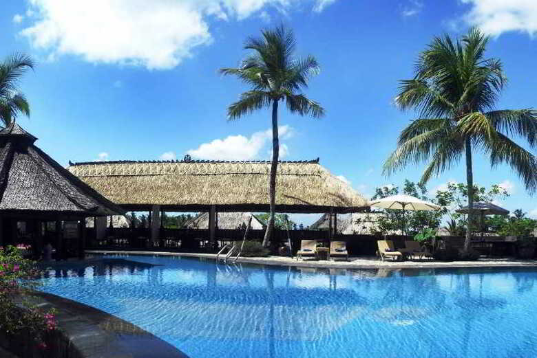 Hotel Kamandalu Resort & Spa