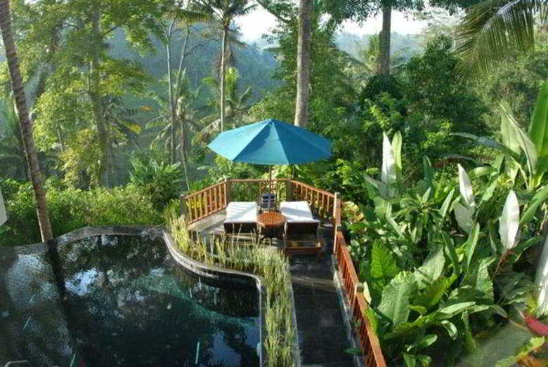Hotel Kamandalu Resort & Spa