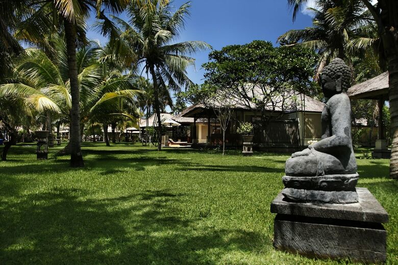 Hotel Puri Bagus Lovina